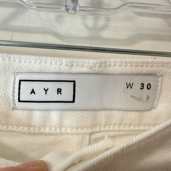 AYR Women's The Beat Jeans Barrel Leg Crop White Size 30 - Picture 3 of 13